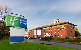 Holiday Inn Express Birmingham Oldbury By Ihg